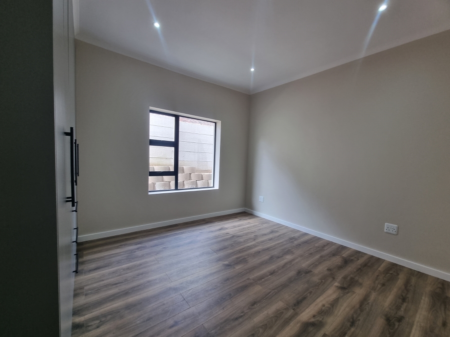 3 Bedroom Property for Sale in Dana Bay Western Cape